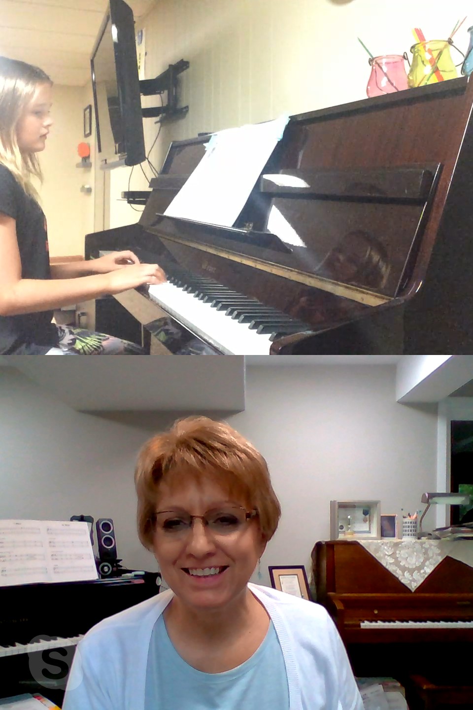 Debra Bolte Redding teaching an online piano lesson